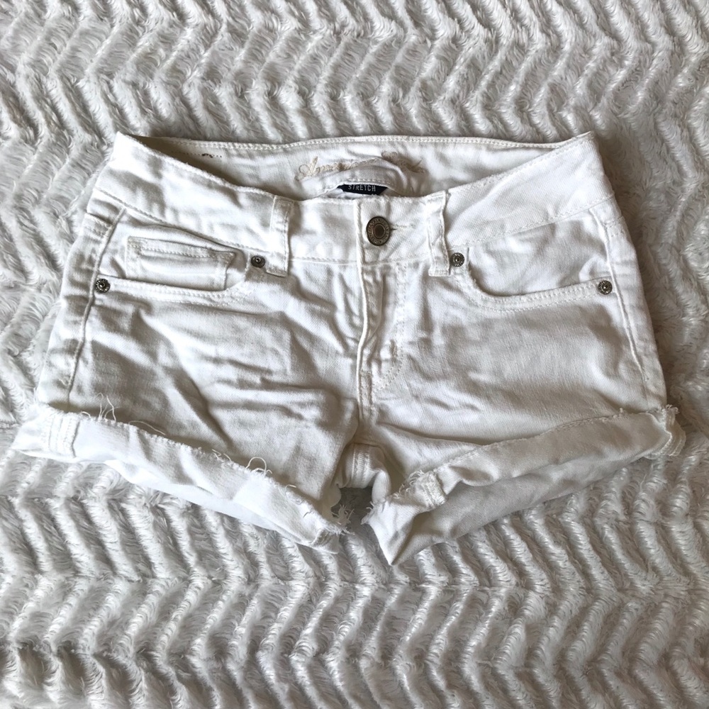 American Eagle White Shorts